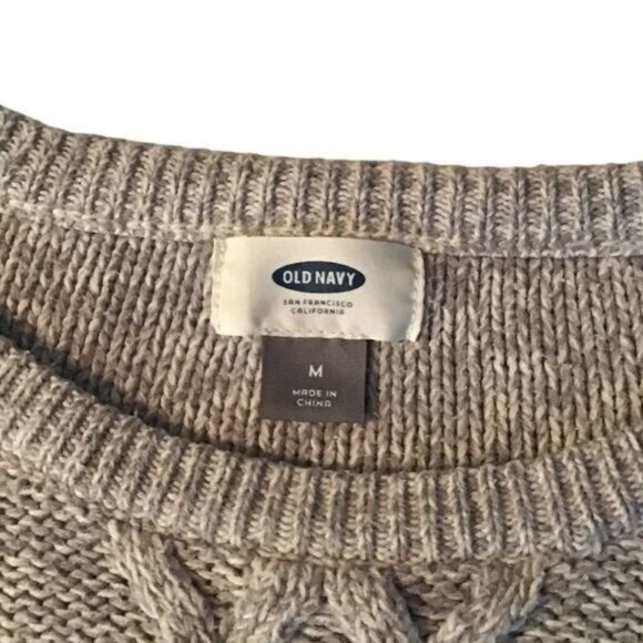 Old Navy Womens Cable Knit Sweater Medium Cottagcore Grey Long Sleeve Ch… - Picture 5 of 6
